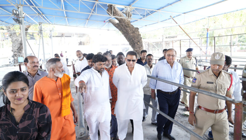 Mohammed Azharuddin, Fish Prasadam, Exhibition Grounds, Nampally