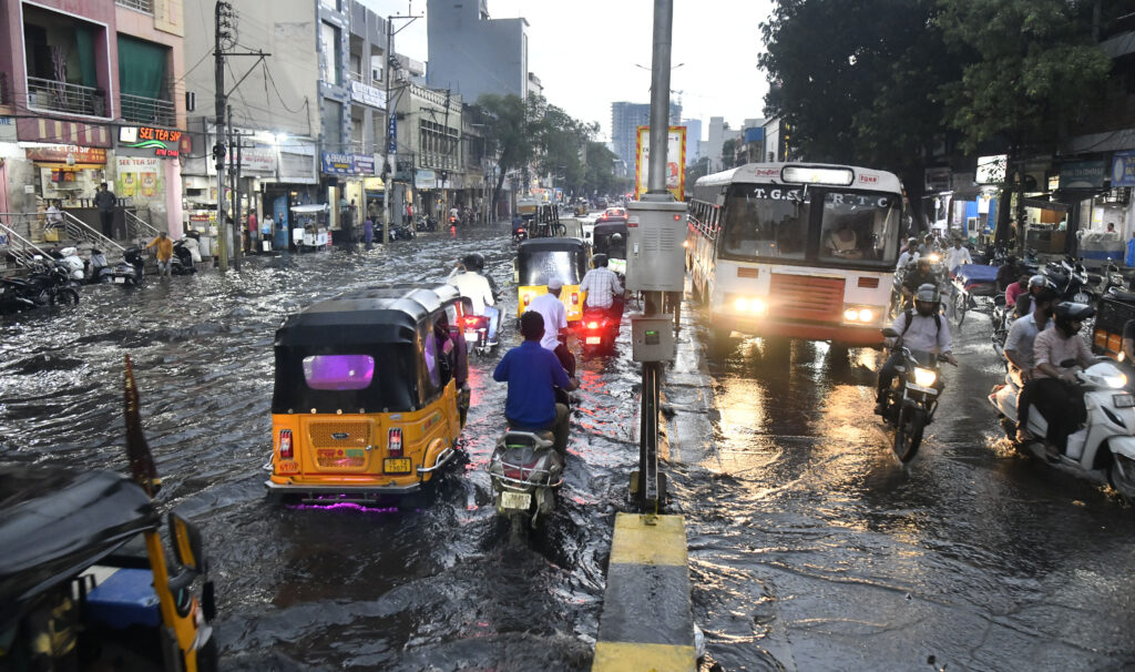 No power cuts in Hyderabad have been reported due to heavy rainfall and the first monsoon started with a bang 