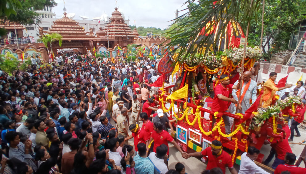 Devotees enthusiastically participate in the annual Shree Jagannath Rath Yatra at the Shree Jagannath Temple, Road No. 12, Banjara Hills, on Thursday. The grand procession of Lord Jagannath, Balabhadra and Devi Subhadra was held amid tight security arrangements by the Hyderabad Police.
