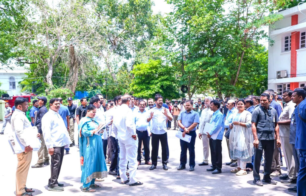 Telangana Chief Minister A. Revanth Reddy on Thursday inspected the ongoing repair and restoration works at the historic Telangana Legislative Assembly building in Hyderabad. The Chief Minister toured the Assembly premises and reviewed the progress of the restoration works with officials. He was briefed on the status of the renovation and conservation activities and issued several directions to ensure that the restoration is carried out while preserving the heritage and historical significance of the iconic building. Legislative Assembly Speaker Gaddam Prasad Kumar, Minister Adluri Lakshman, Government Whips Adi Srinivas, Addanki Dayakar and Balmoor Venkata, MLAs Kavvampalli Satyanarayana and Jaiveer Reddy, along with senior government officials, were present during the inspection.