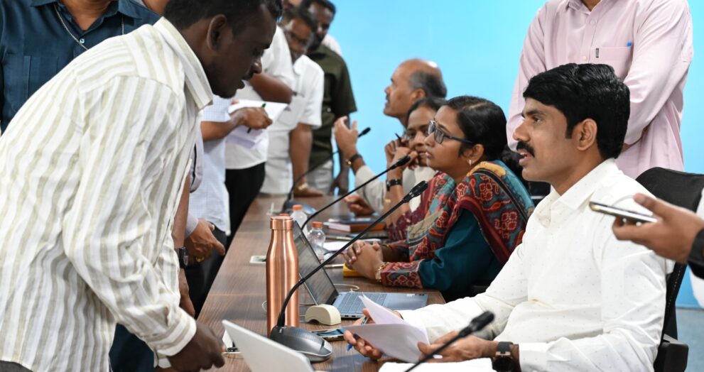 102 Public Grievances Received at Rangareddy Prajavani; Collector Orders Swift Resolution. Image: Style Photo Service